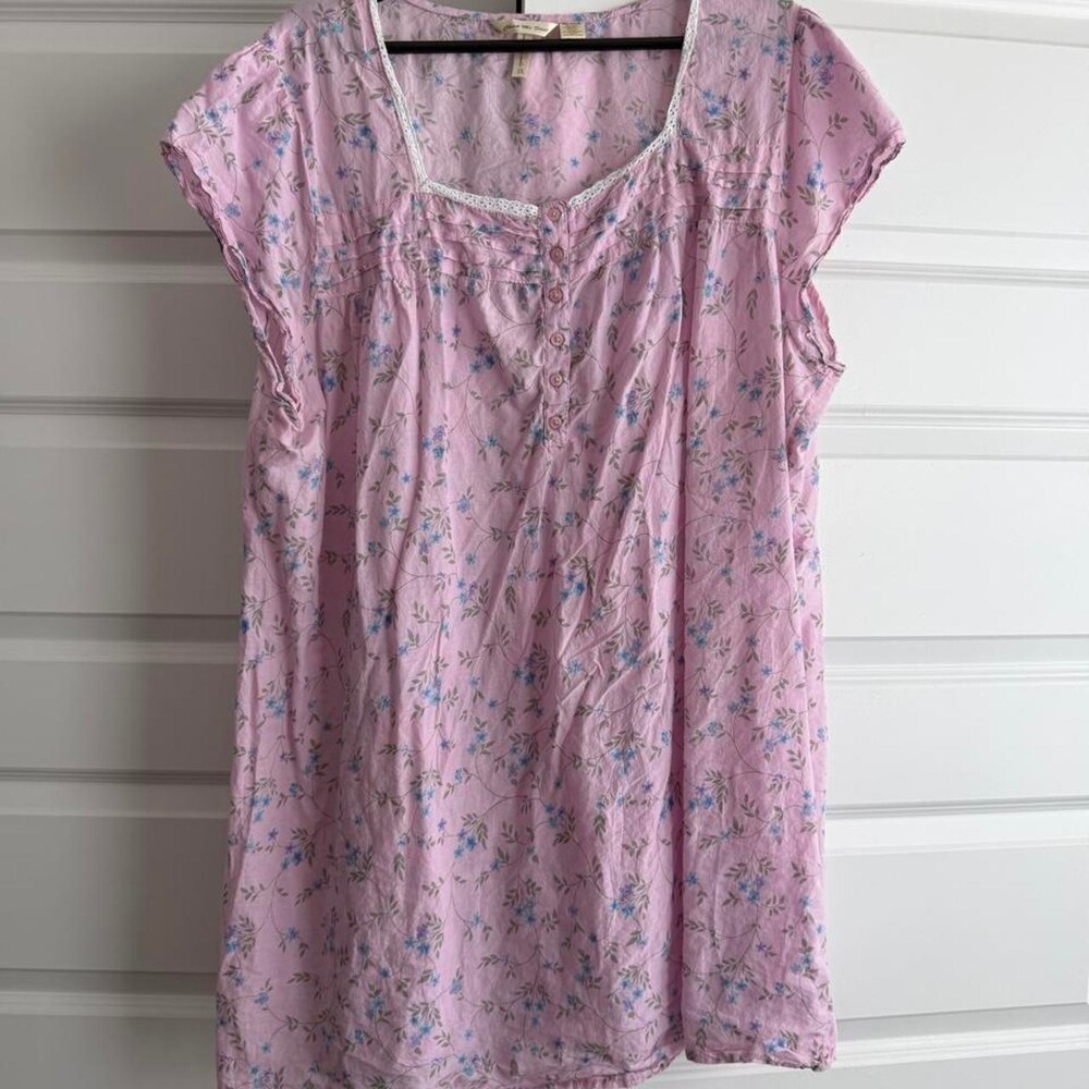 Vintage Pink floral cotton nightgown with small blue floral print, size 3X #slee